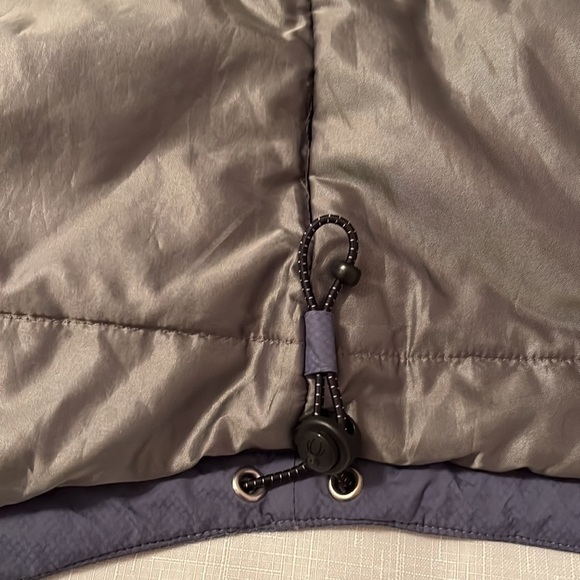 SPYDER Axis ski/snowboard jacket, no size tag see Measurements - Picture 10 of 15